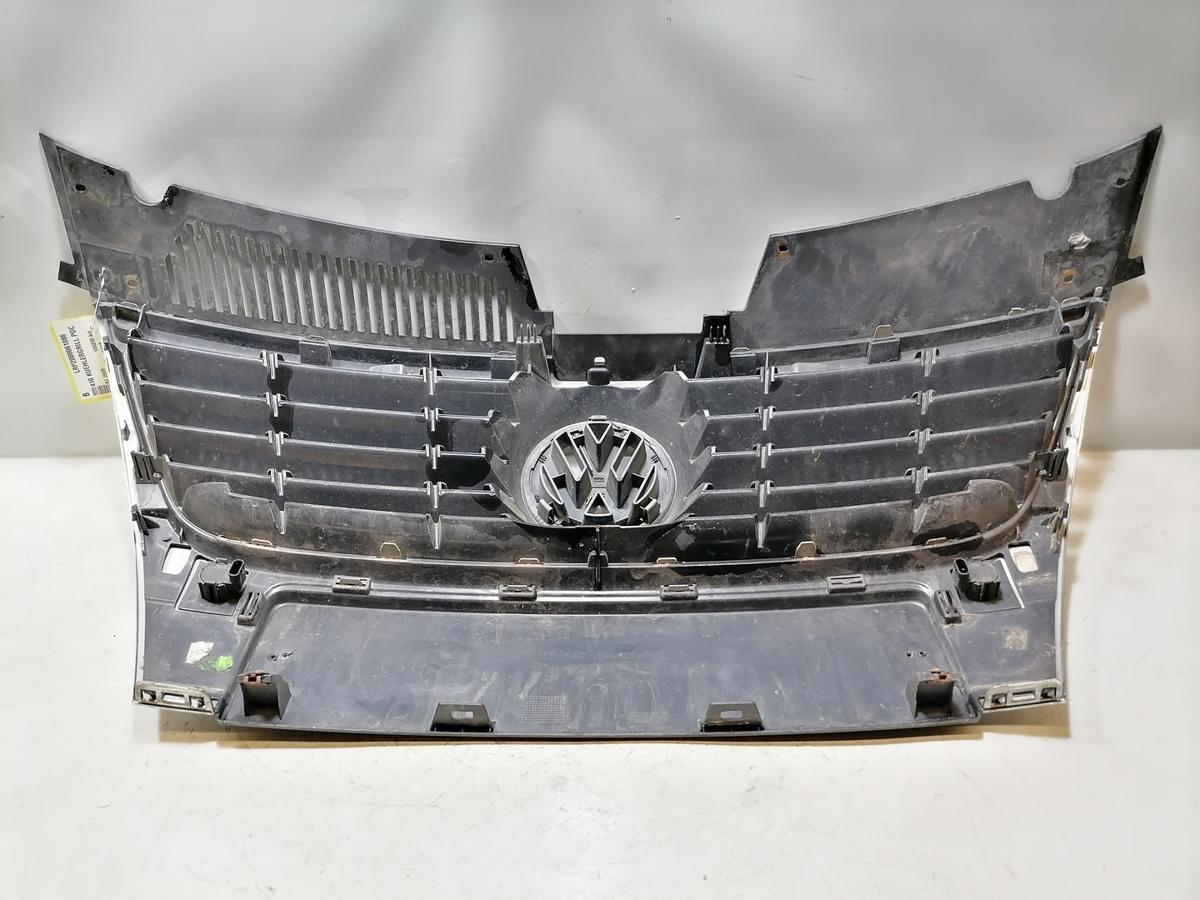 VW Passat 3C original K&uuml;hlergrill f&uuml;r Fahrzeuge mit Parkhilfe PDC Bj.2009